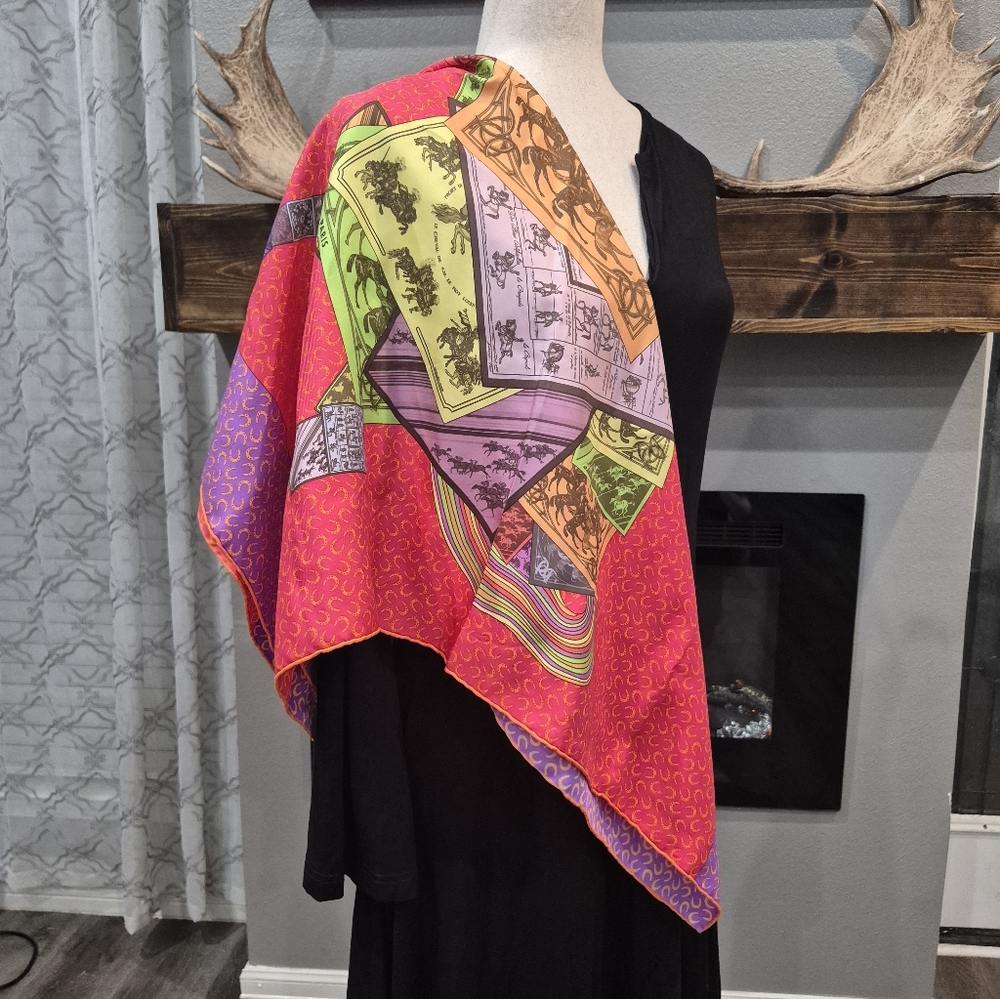 Hermes Silk Scarf Carre 90, A Cheval Sur Mon, Authentic In Excellent Condition - Picture 5 of 10